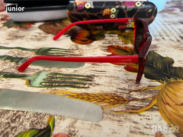 Детски слънчеви очила Polaroid, снимка 4 - Слънчеви и диоптрични очила - 53843664