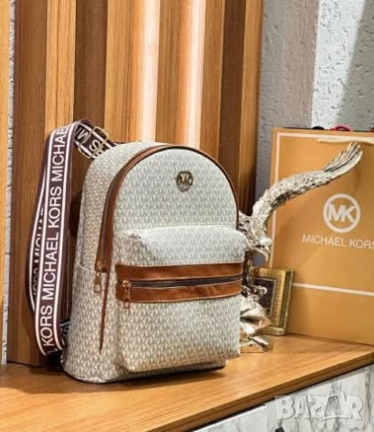 раници pinko Michael kors guess Louis Vuitton , снимка 15 - Раници - 52112612