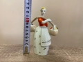 Фарфорова статуетка „Момиче с коромисло“, Полонски завод, снимка 2