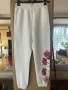 Спортен бял панталон Guess, снимка 1