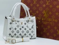Louis Vuitton Дамска Чанта Луис Витон - Различни Цветове Код A1355, снимка 13