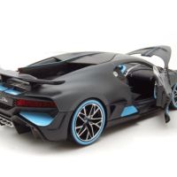 1:18 Метални колички: Bugatti Divo - Bburago Plus, снимка 2 - Колекции - 45202521