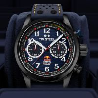 Мъжки часовник TW Steel Volante Red Bull Ampol Racing, снимка 6 - Мъжки - 45265933