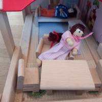 Дървена къща за кукли Eichhorn, снимка 7 - Кукли - 44937477