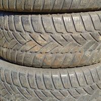 4бр зимни гуми 235/55R17 Dunlop, снимка 1 - Гуми и джанти - 45131455