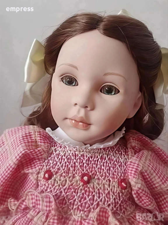 Порцеланова кукла Pauline Carla, снимка 1
