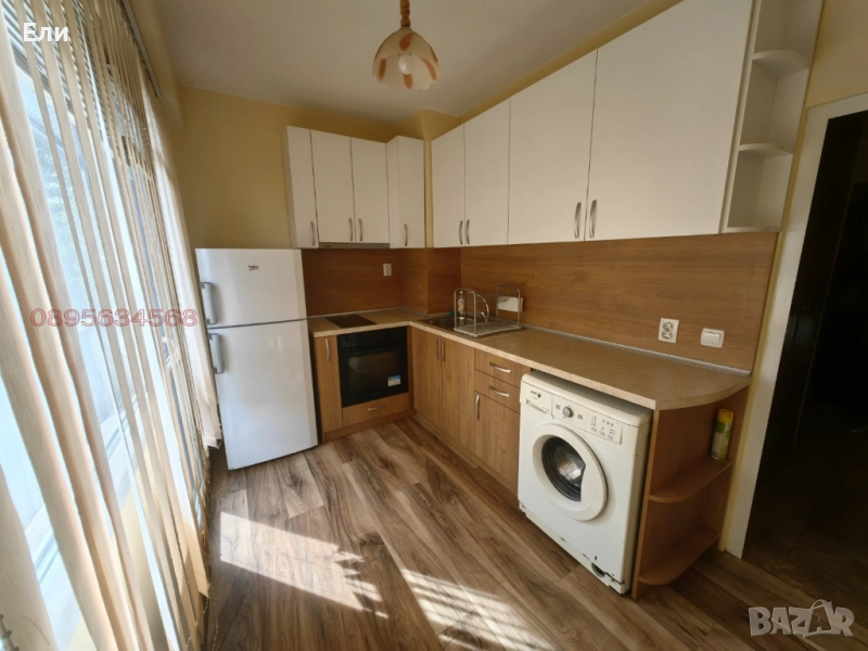 Продавам двустаен южен апартамент със стратегическа локация, снимка 1