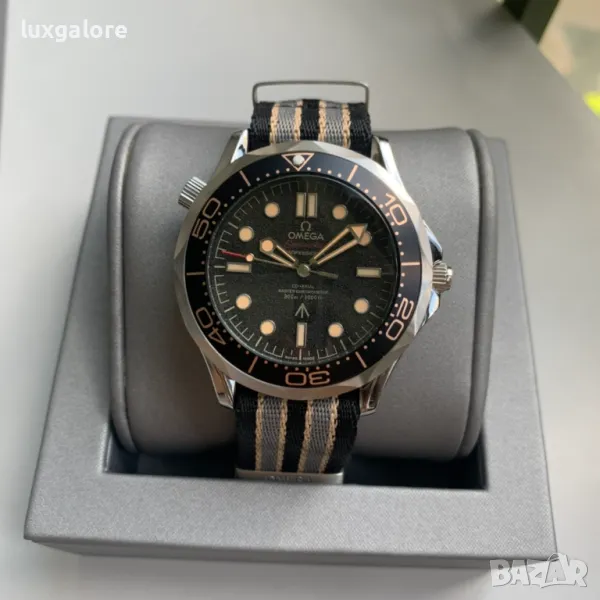 Мъжки часовник OMEGA Seamaster Diver 300M 007 Edition с автоматичен механизъм, снимка 1