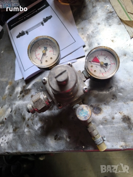 Продавам регулатор на налягания,редуцир вентил , снимка 1