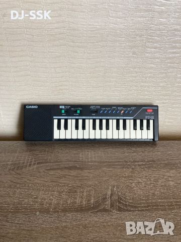 CASIO PT-12 VINTAGE MINI Mini Keyboard Synthesizer, снимка 1