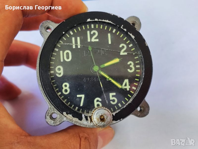 Часовник от руски танк, снимка 1