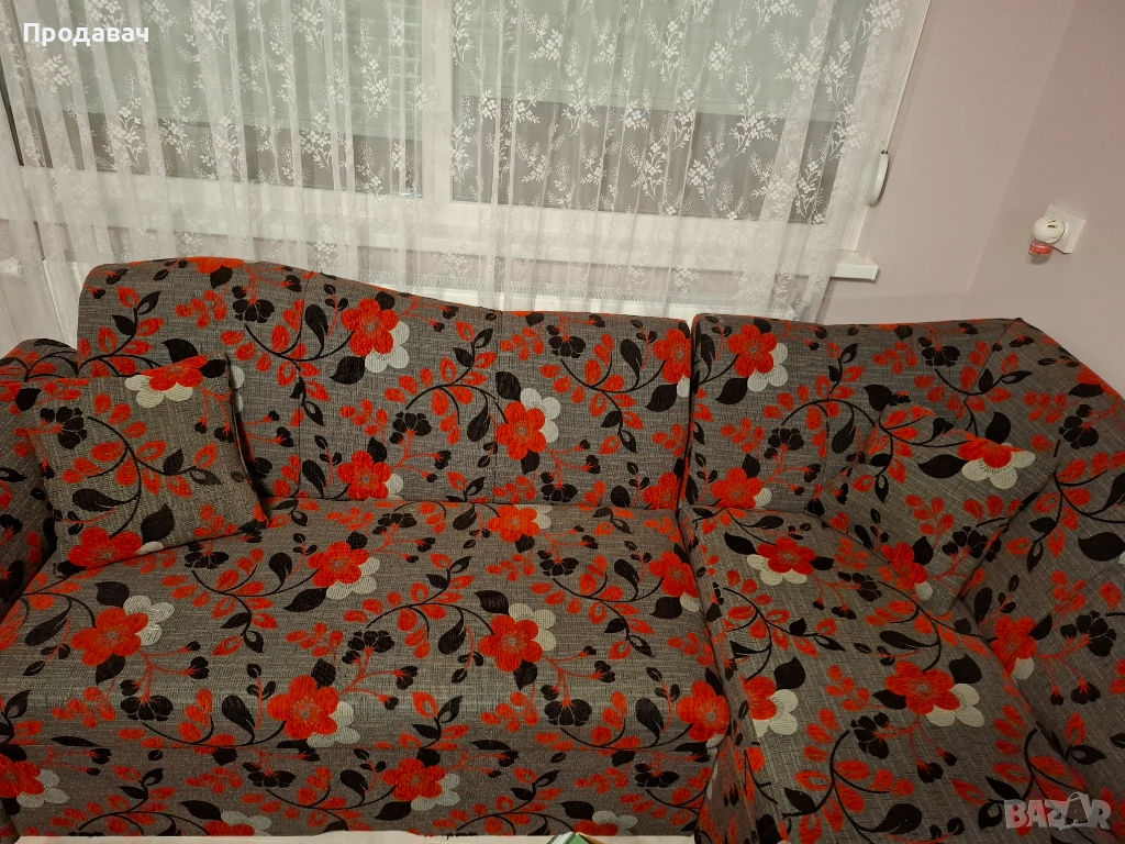 Отлично запазен диван с опция сън и ракла, снимка 1