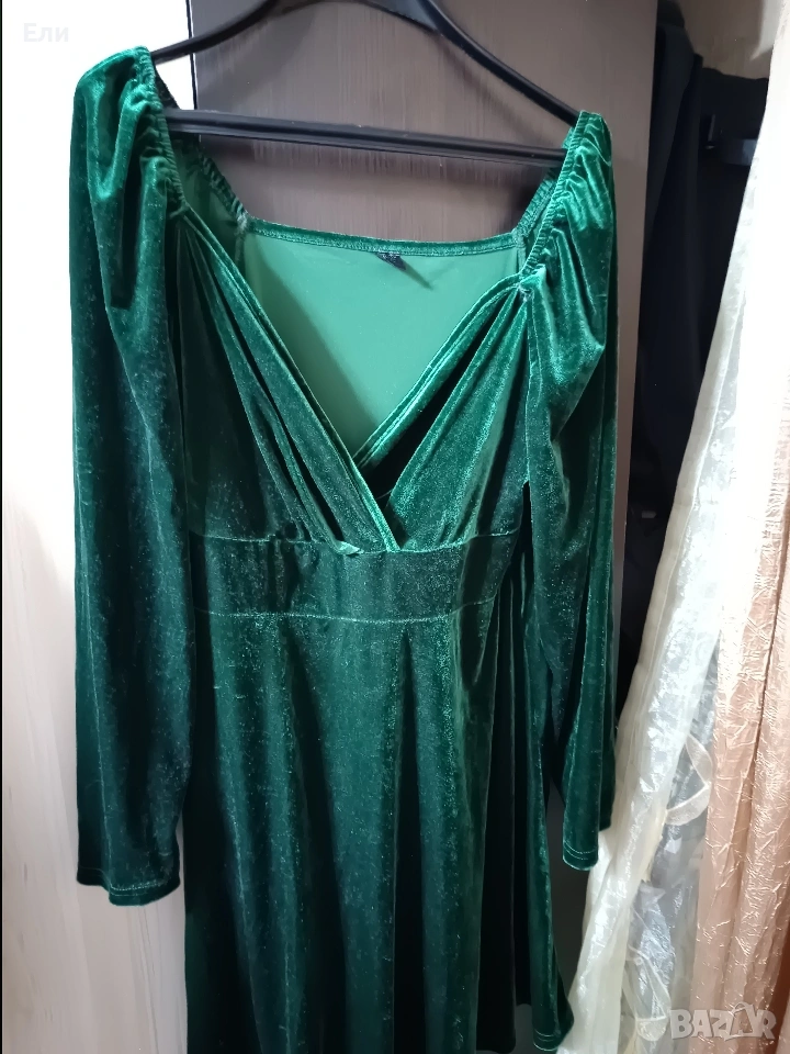 Плюшена рокля , снимка 1