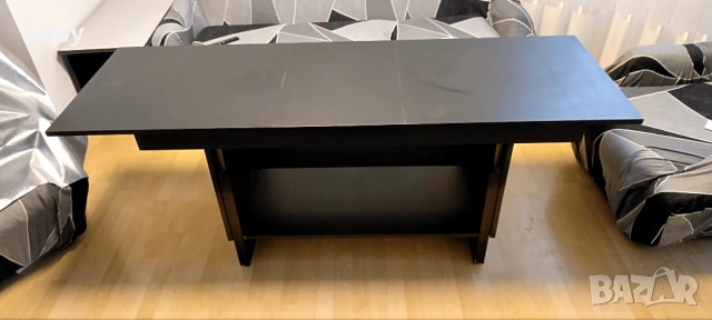 Продавам холна маса