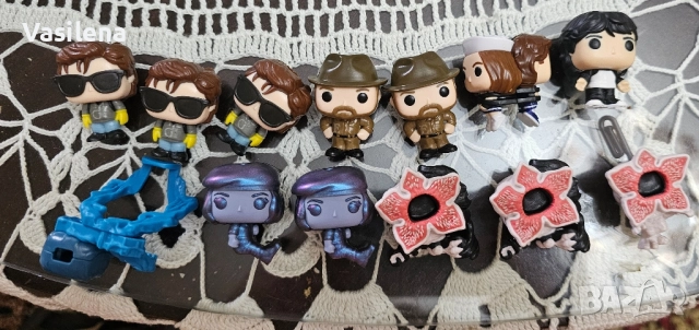 Играчки Kinder joy STRANGER THINGS , снимка 1