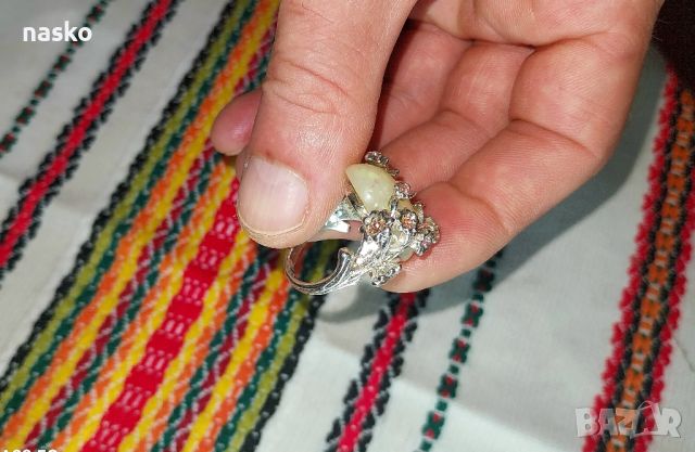 Дамски флорален пръстен, снимка 10 - Антикварни и старинни предмети - 46456562