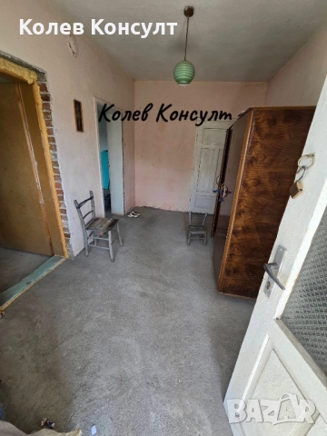 Продавам къща в село Радиево , снимка 7 - Къщи - 51616447