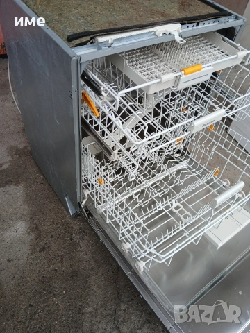 Съдомиялна за вграждане Miele , снимка 4 - Съдомиялни - 53869942