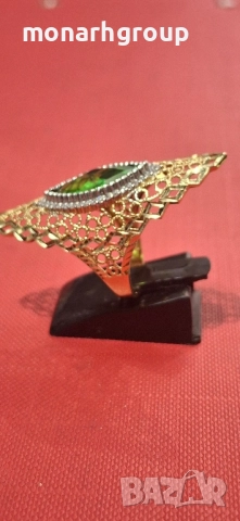 Златен пръстен, снимка 3 - Пръстени - 52356201