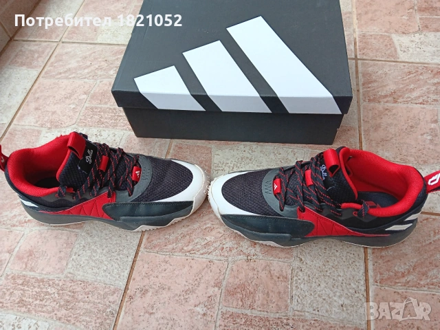 Маратонки Adidas