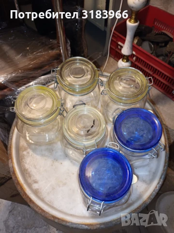 дебелостенни големи италиански буркани с капак 6 броя