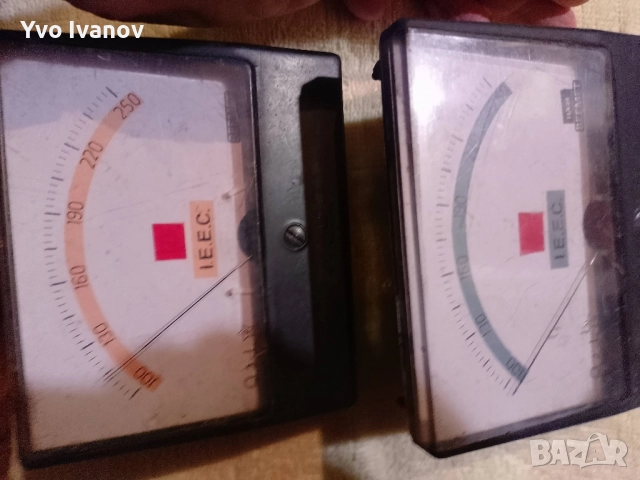 стрелкови индикатори големи