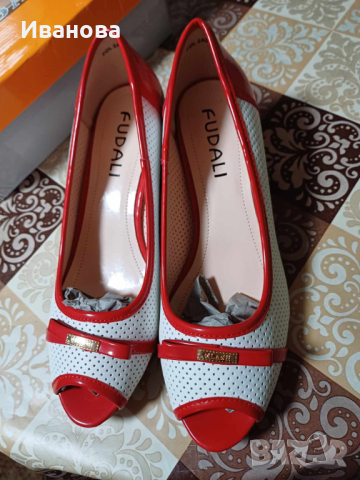 Дамски обувки, снимка 1 - Дамски елегантни обувки - 44972796