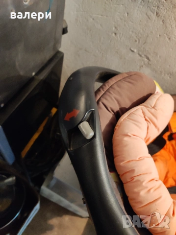 столче за кола в добро състояние, снимка 3 - Столчета за кола и колело - 53871607