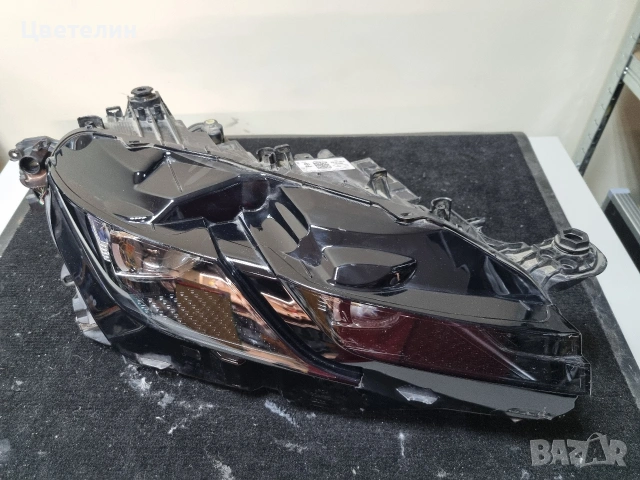 Десен фар VW Arteon desen far артеон, снимка 5 - Части - 53212662