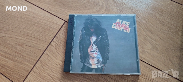 Alice Cooper - Trash (CD), снимка 4 - CD дискове - 52864914