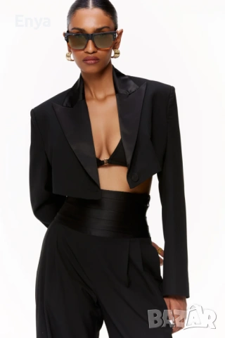 Дамско късо сако (блейзър) - черно, снимка 3 - Сака - 53256648
