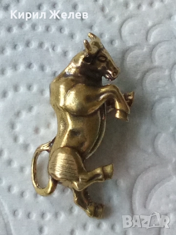 Малка бронзова фигурка на бик 47748, снимка 3 - Антикварни и старинни предмети - 52730209