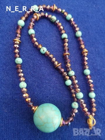 Колие от естествен тюркоаз и кристали