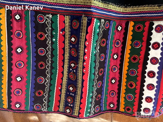 Фолклорен сукман, снимка 9 - Антикварни и старинни предмети - 50915277