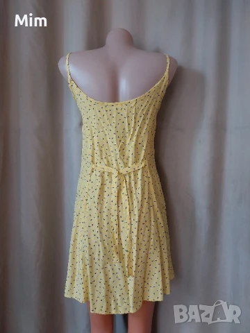 S/M Лятна жълта рокля на бели цветя , снимка 3 - Рокли - 50670367