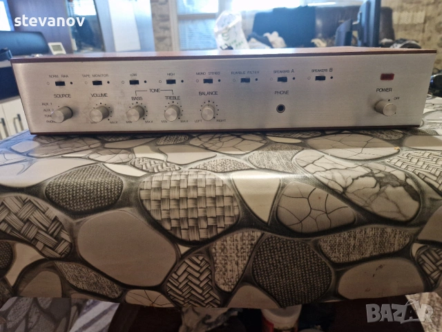  усилвател рядък модел от старите оргинал