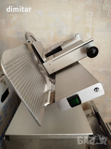 Професионална слайс машина Graef - 300 W, снимка 7 - Кухненски роботи - 50575806