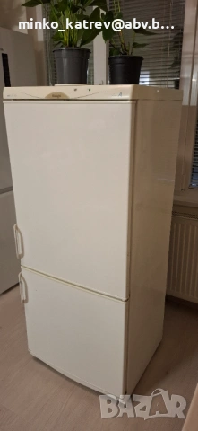 Използван хладилник с фризер за дома или офиса, снимка 2 - Хладилници - 53610740