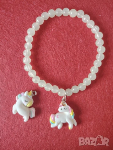 Светещи гривни със и без име 