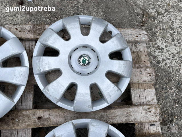16 цола Тасове Skoda Octavia 1z0601147 Оригинал, снимка 5 - Аксесоари и консумативи - 52141153