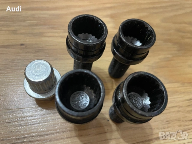 НОВИ Секретни болтове и ключ Audi VW Seat Skoda, снимка 5 - Аксесоари и консумативи - 53194331