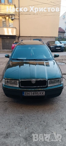 Продавам Шкода Октавия