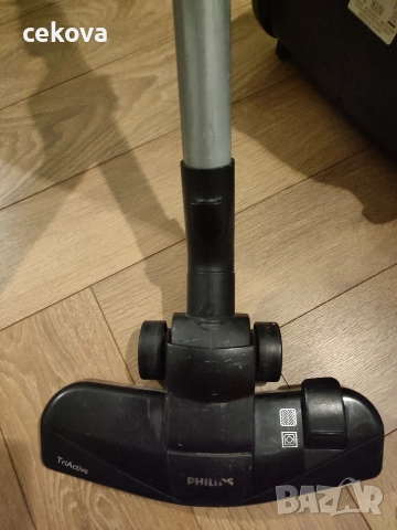 Прахосмукачка Philips FC 9334/09, снимка 4 - Прахосмукачки - 52712600