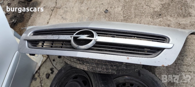Преден капак Opel Meriva - 50лв, снимка 3 - Части - 52576600