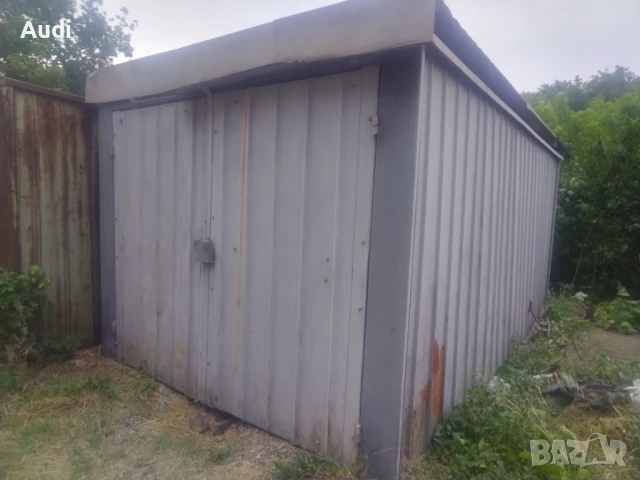 Давам под наем метален гараж Водна централа / Абритус N17 Идеален за паркиране на автомобил, мотоцик, снимка 5 - Гаражи и паркоместа - 50967028