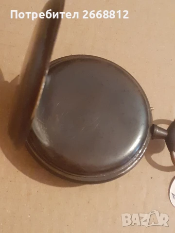 часовник, снимка 2 - Антикварни и старинни предмети - 50857260