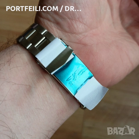 Нова Invicta, 200m, Seiko Caliber/Hattori/TMI C32 кварц, корона на винт с безплатна доставка!, снимка 13 - Мъжки - 54052041