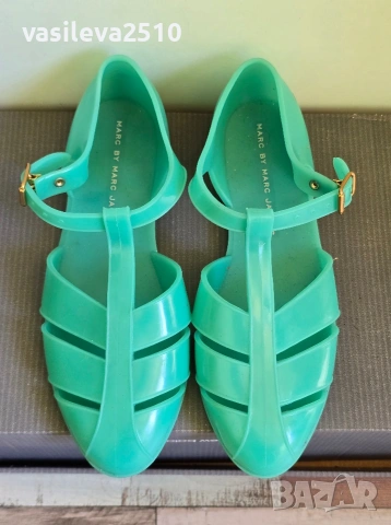 Marc Jacobs оригинални дамски силиконови сандали , снимка 2 - Сандали - 53891855