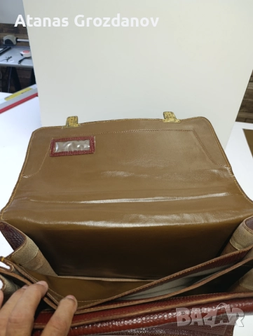 Кожена чанта, снимка 5 - Антикварни и старинни предмети - 51675714