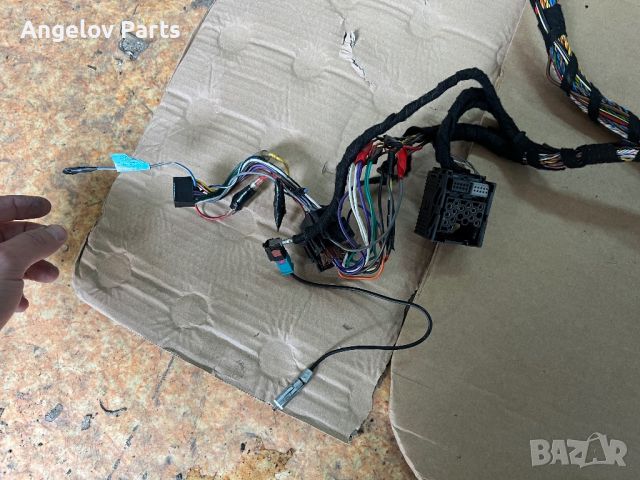 CD чейнджър и усилвател за BMW E46, снимка 9 - Части - 45438010